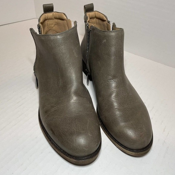 FRANCO SARTO LEATHER ANKLE BOOT TAUPE WOMENS SIZE 6 - Picture 1 of 15